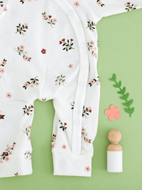 Prem Baby Sleepsuit, Beautiful Bloom Sleepsuit / Babygrow Tiny & Small 